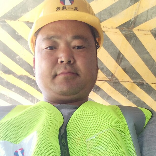 飞机蹁跹疯狂的照片