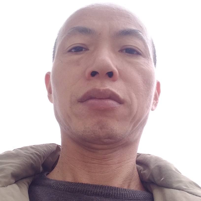 孤独笑韶华的照片