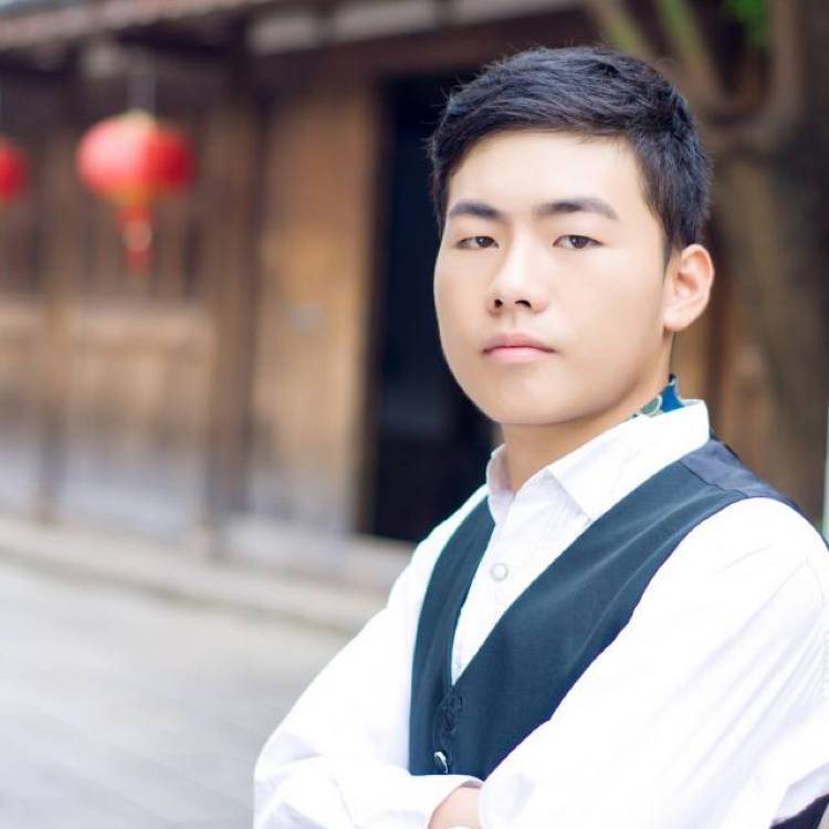 L开心就好的照片