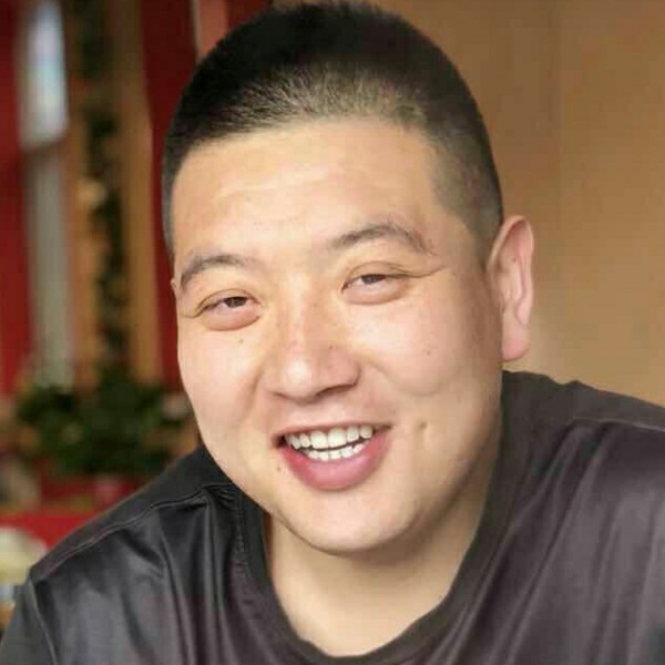 瘦不下先生的照片
