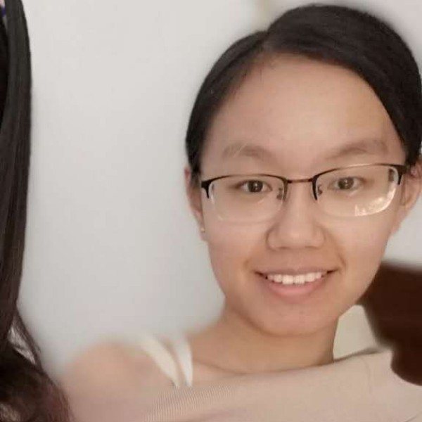 爱熬夜的小熊猫的照片