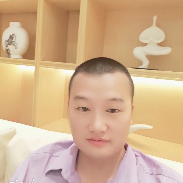 坚定吃鸡的照片