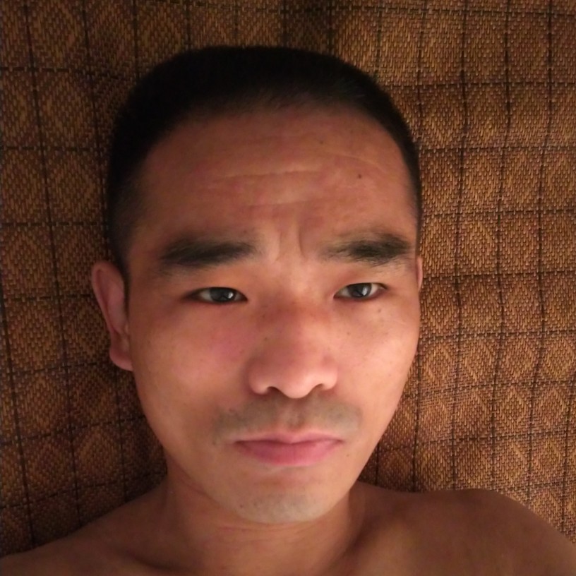 秋天浅吻可爱的照片