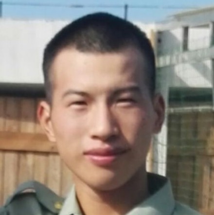 范系少年的照片