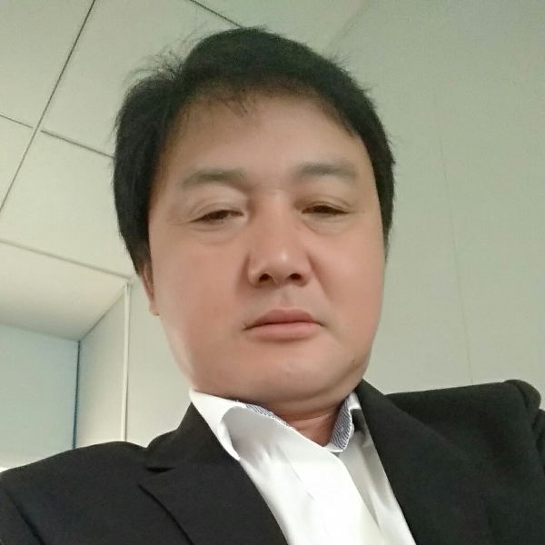 今明白的照片