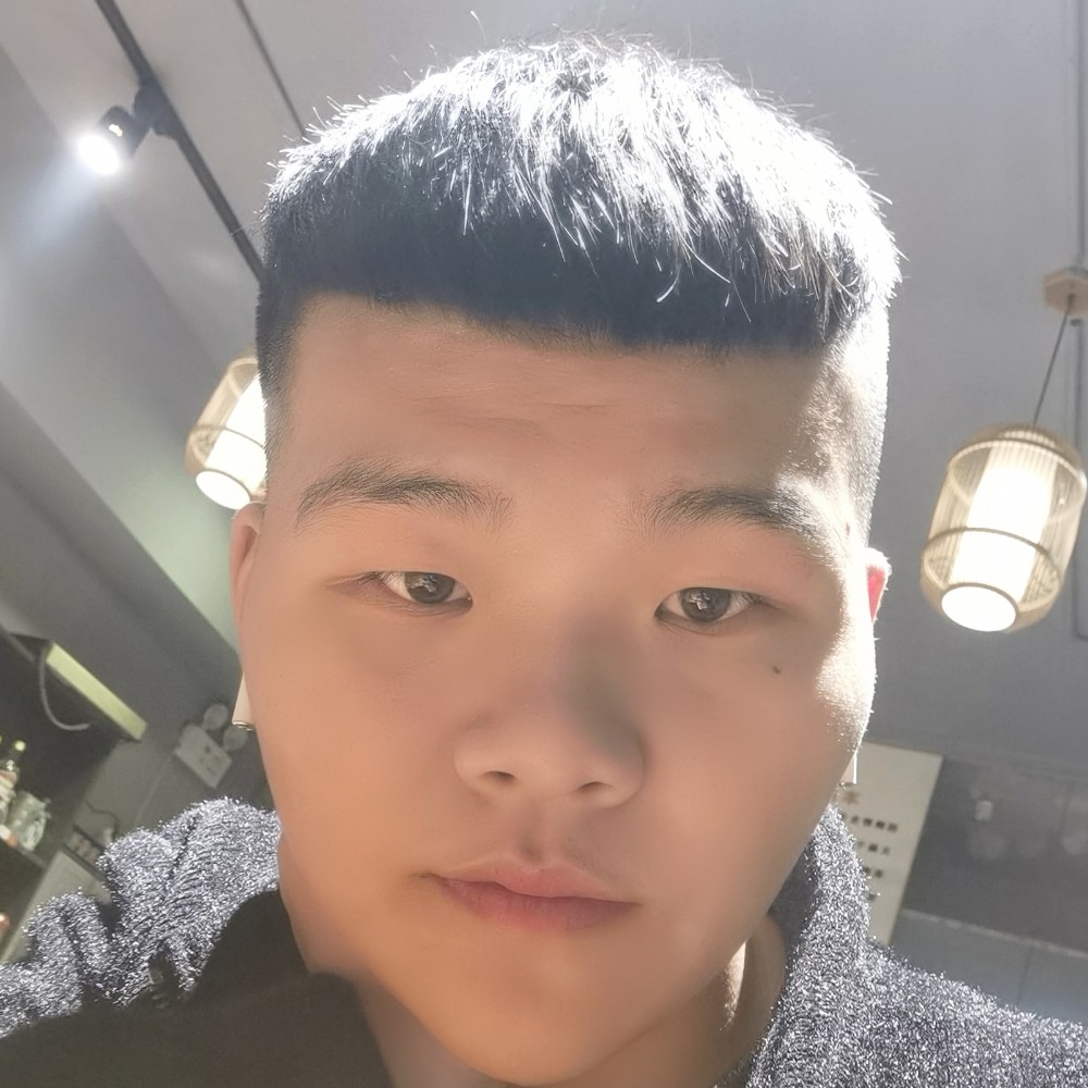 TS.龙龙的照片