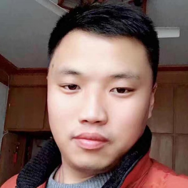 欢喜漫步冬天的照片