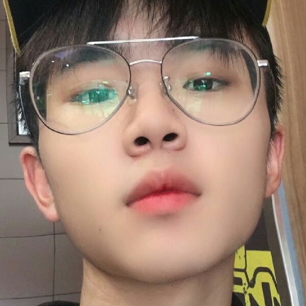 学姐含蓄的照片