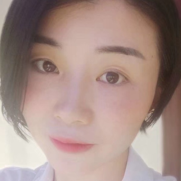 小栗栗的照片