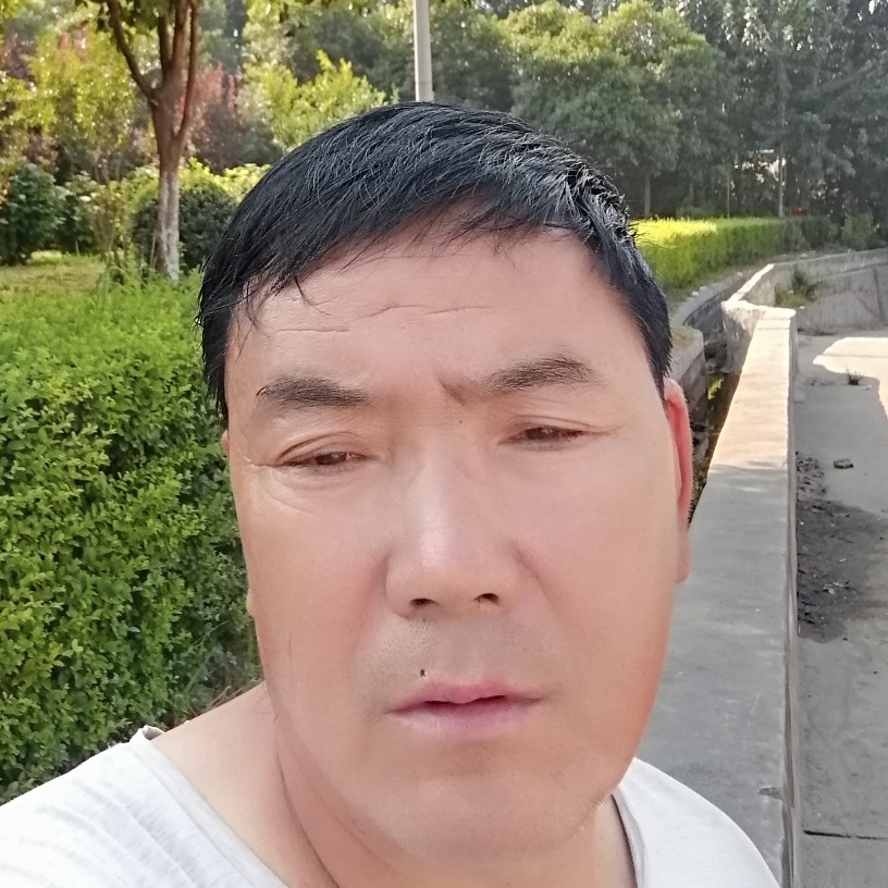 最后的吃醋蓝天的照片