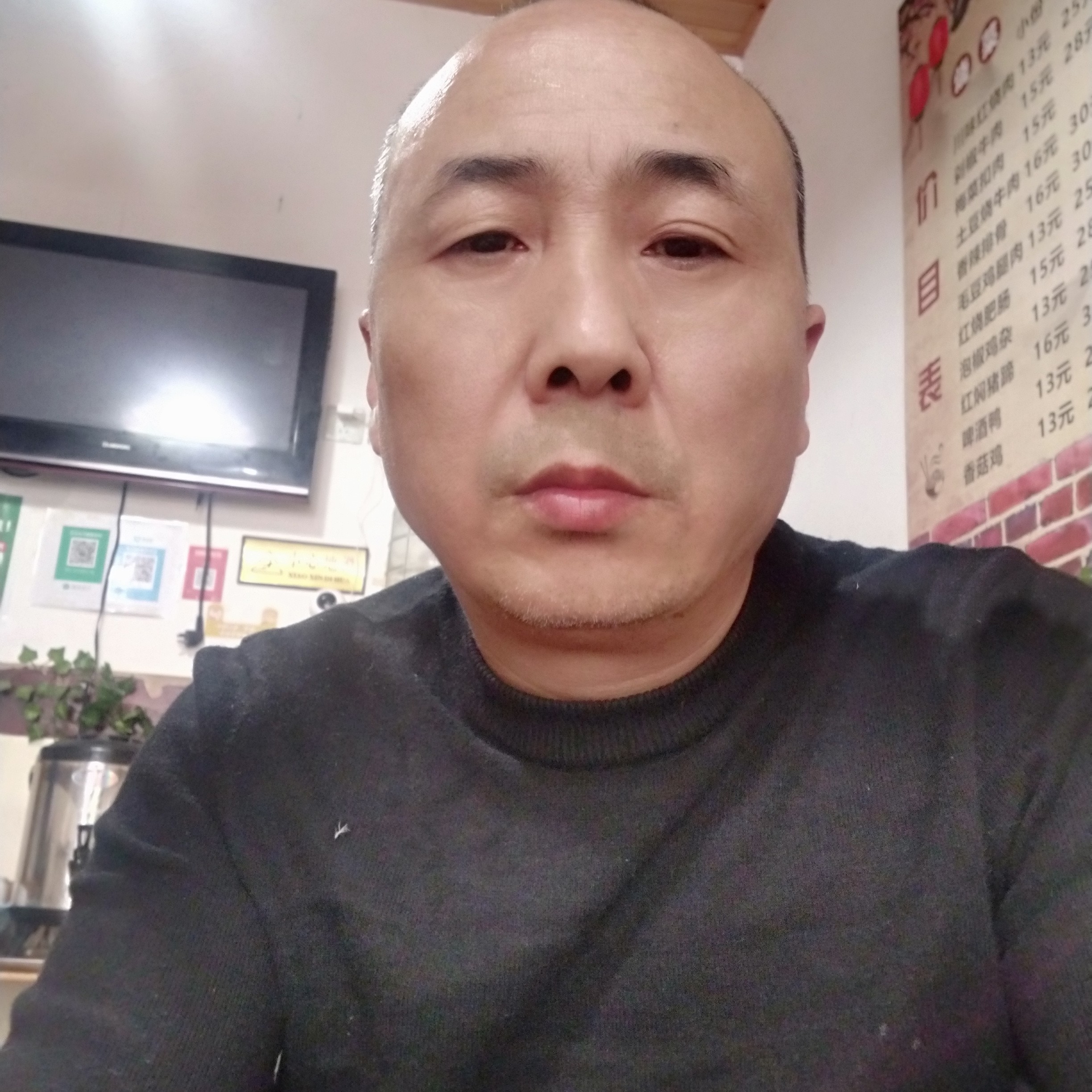 会撒娇那路灯的照片