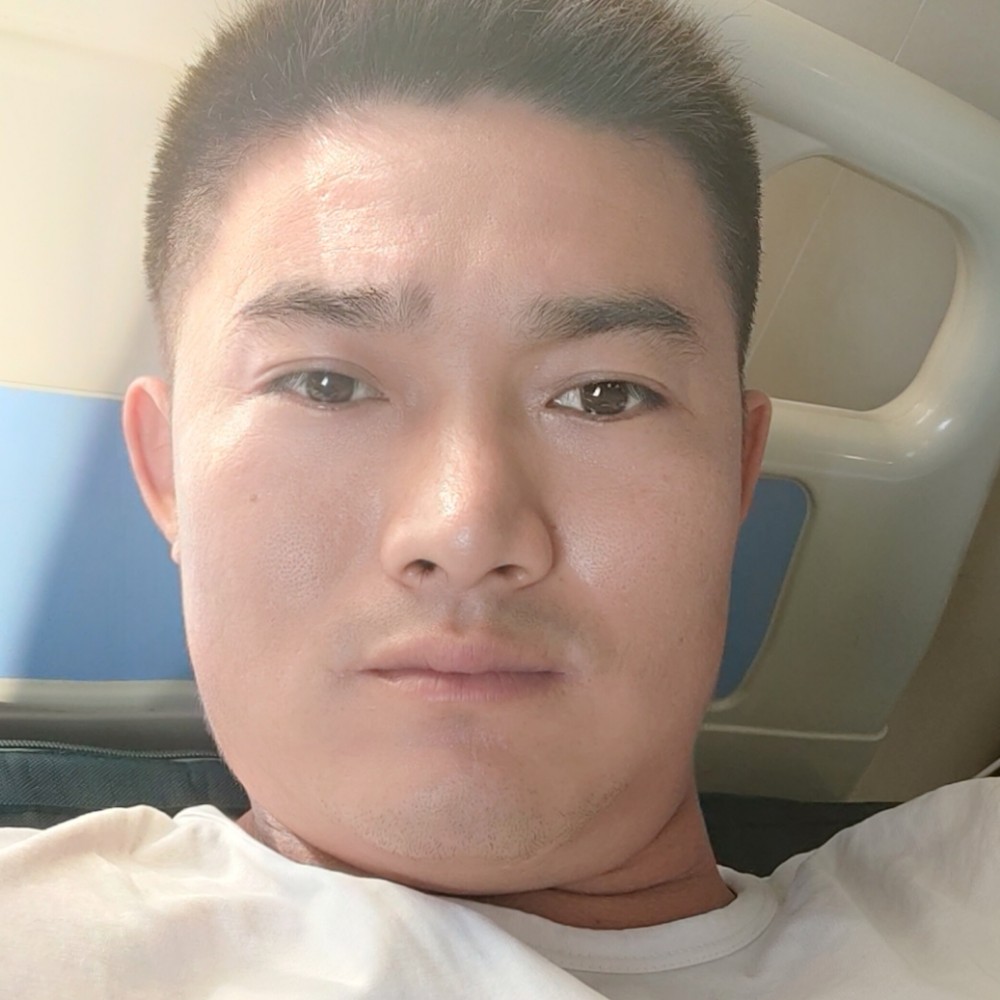 讲多了嘴疼的照片
