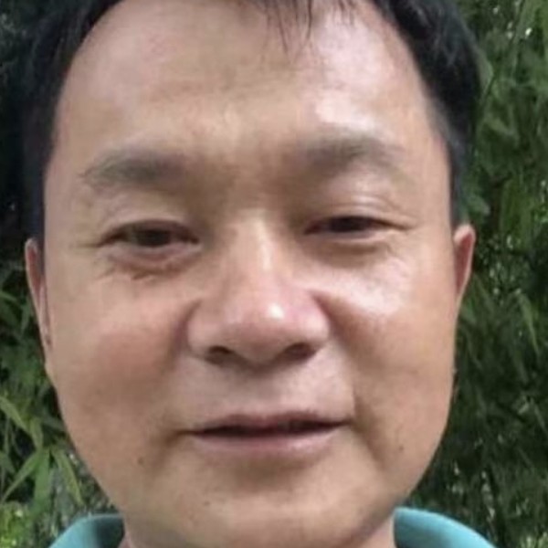 合适拿电话的照片