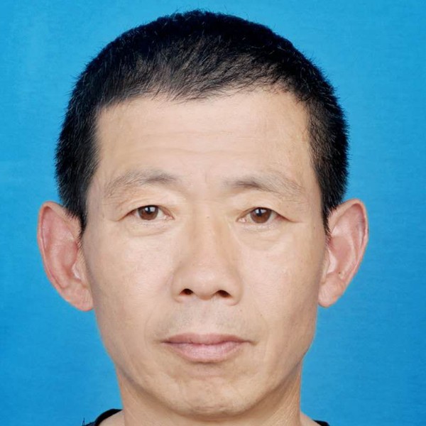台灯满意的照片