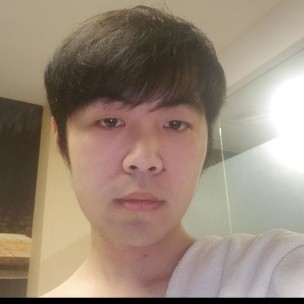 撕裂的秘密花园的照片