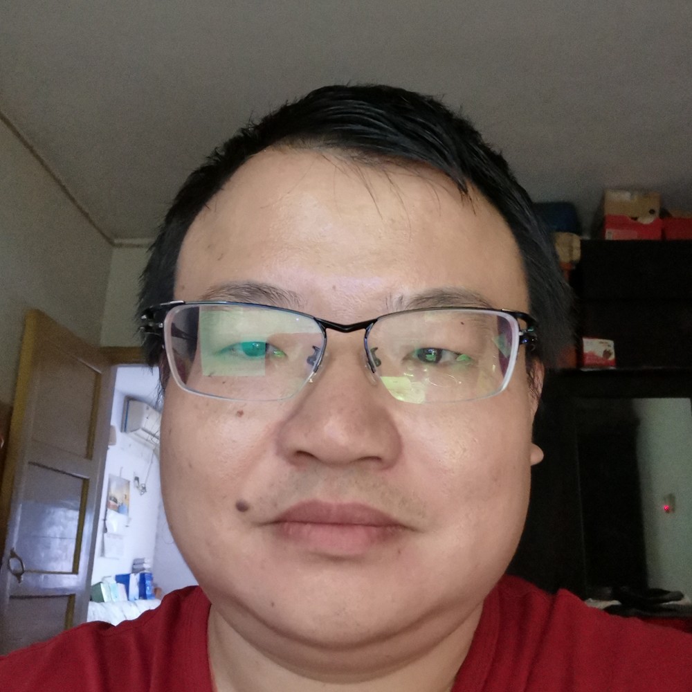 阔达的草莓的照片