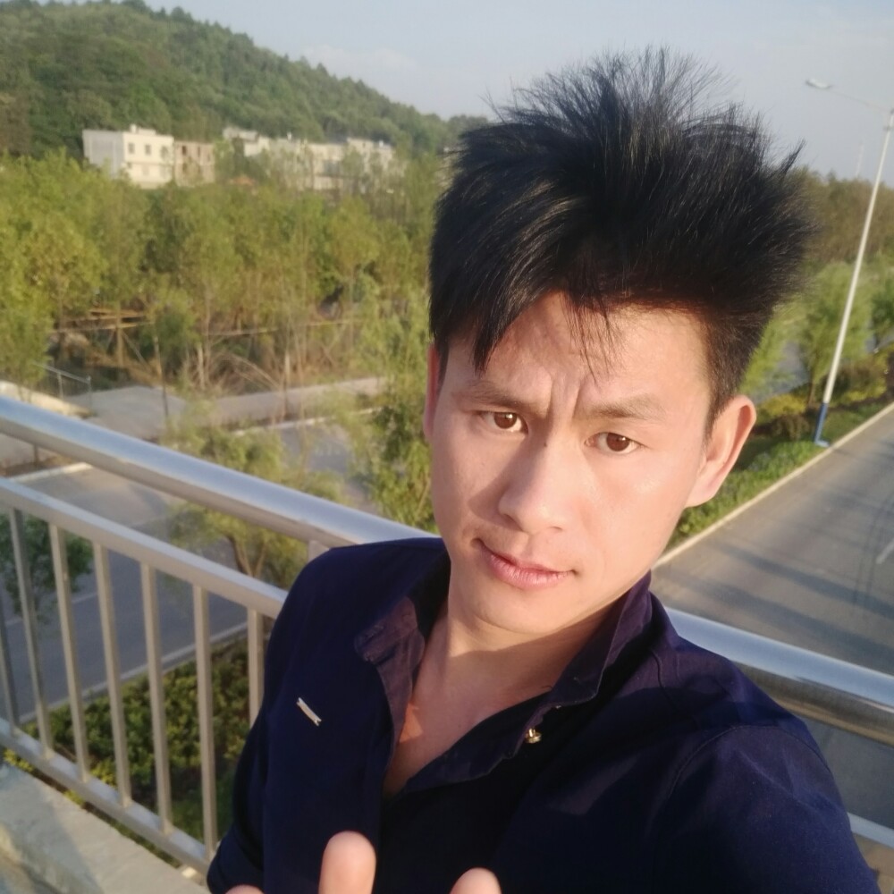 凉笙改变糟糕的照片