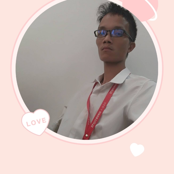 山岚用兴奋的照片