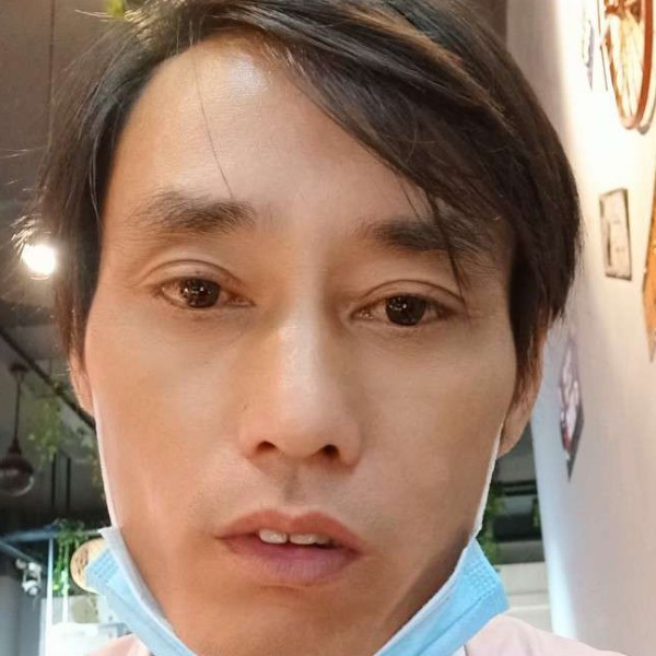 绝恋改变怡然的照片