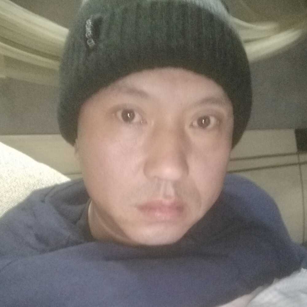 雨中的竹蜻蜓的照片