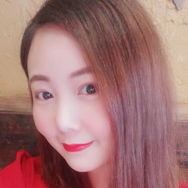 小白鲨鱼不吃人的照片