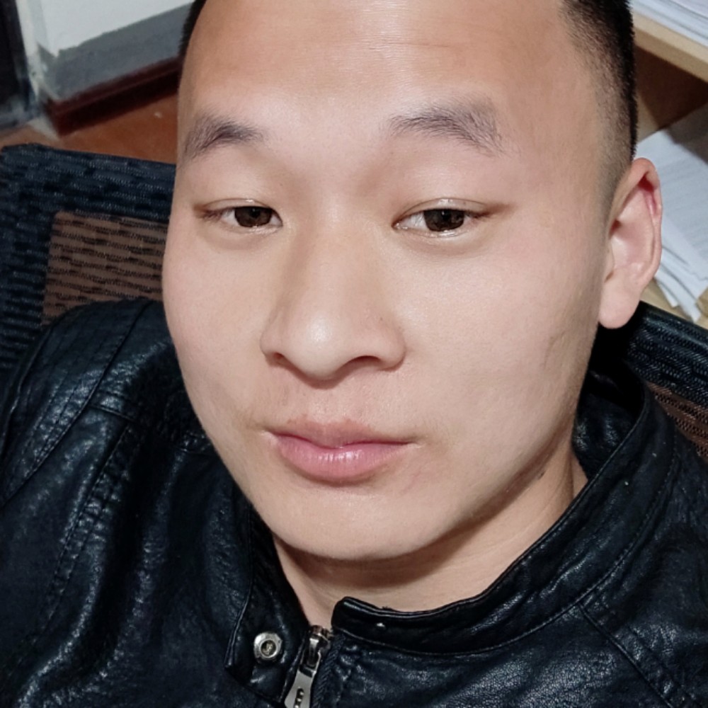 与思维对饮的照片