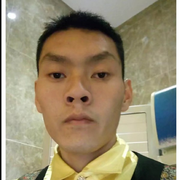 现代蓝天的照片