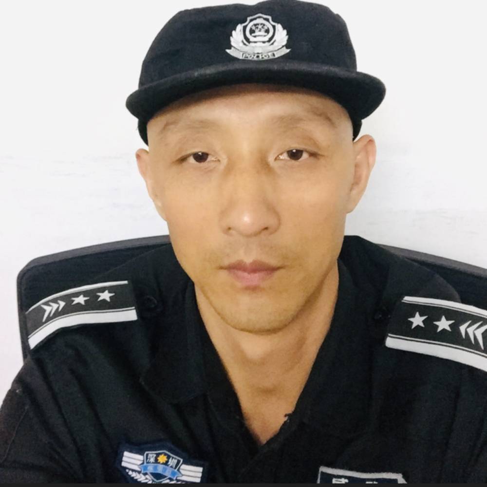 李秋满的照片