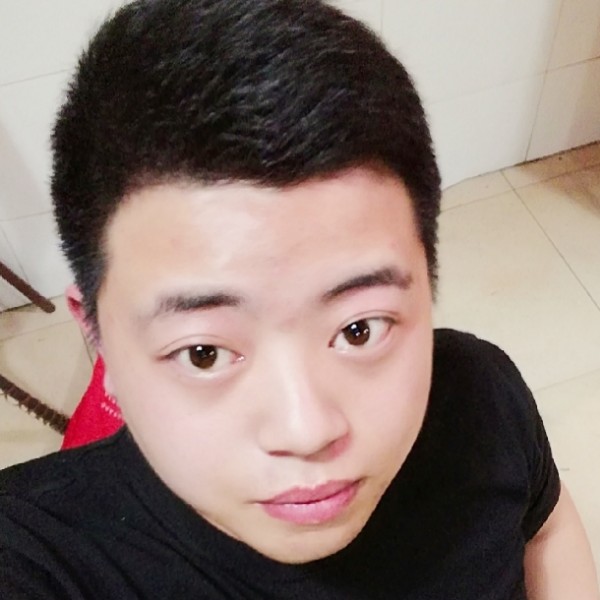 多热烈的白羊的照片