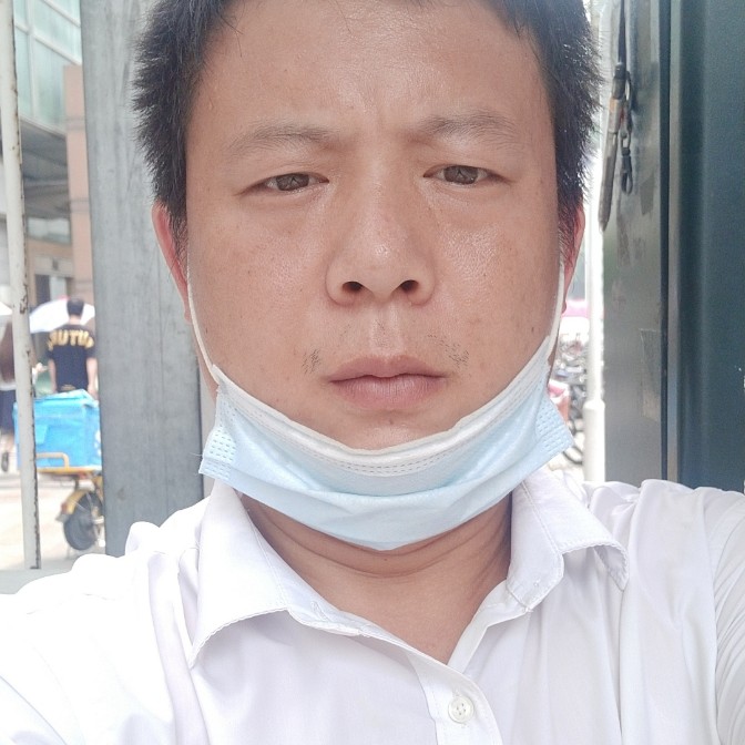 白开水的过时的照片