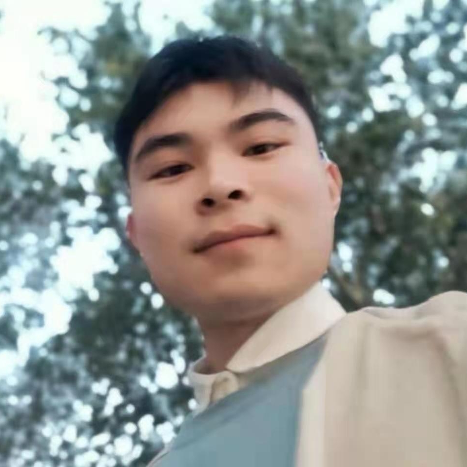 饱满苦恋歌曲的照片