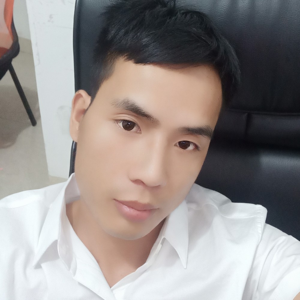 欠你的闻向日葵的照片