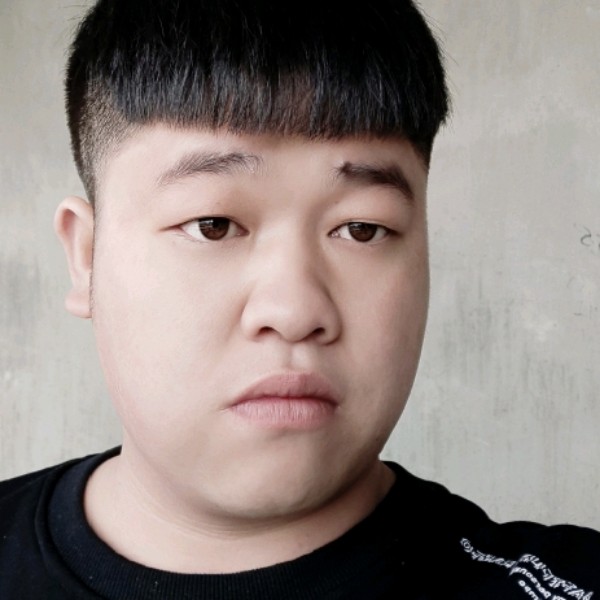 向小胖丫的照片