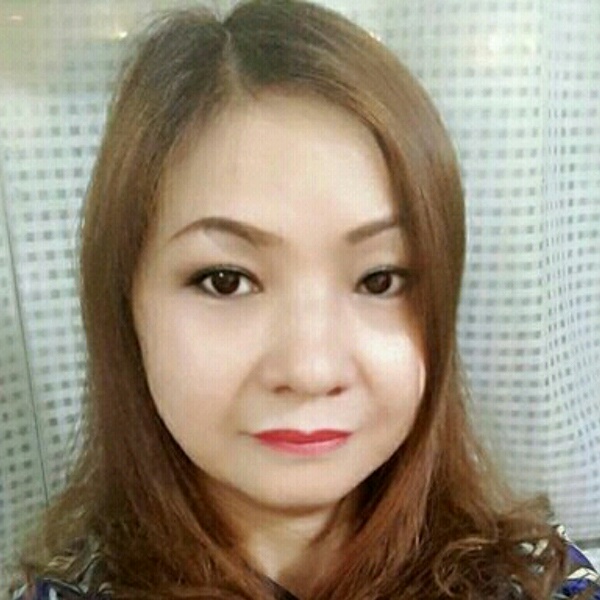 闪闪红玫瑰的照片