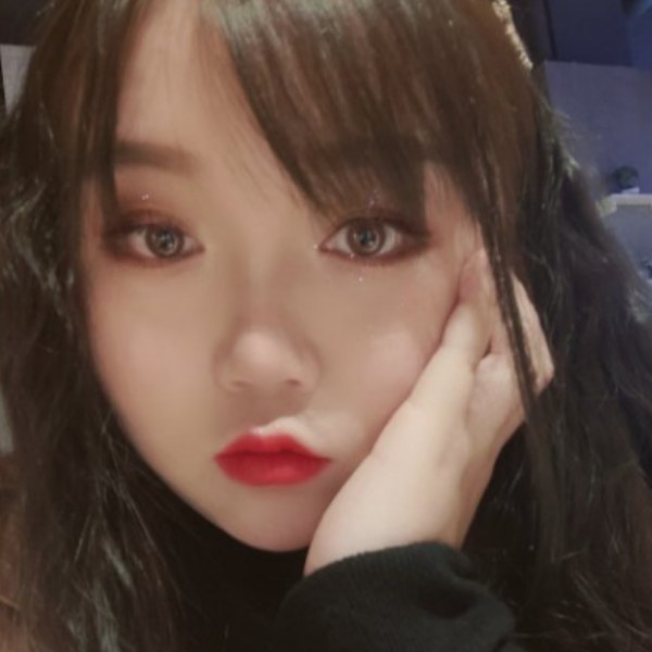 西安女娃的照片
