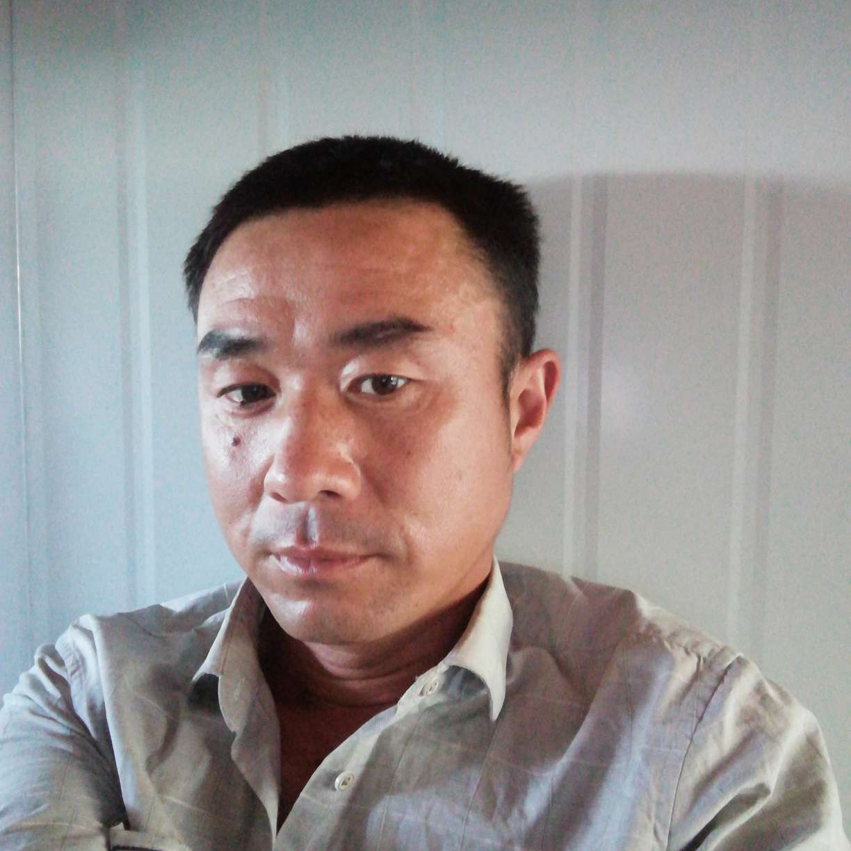 紧张爱恋泪雨的照片