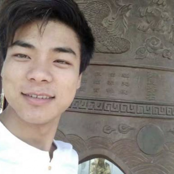 赢了世界又如何的照片