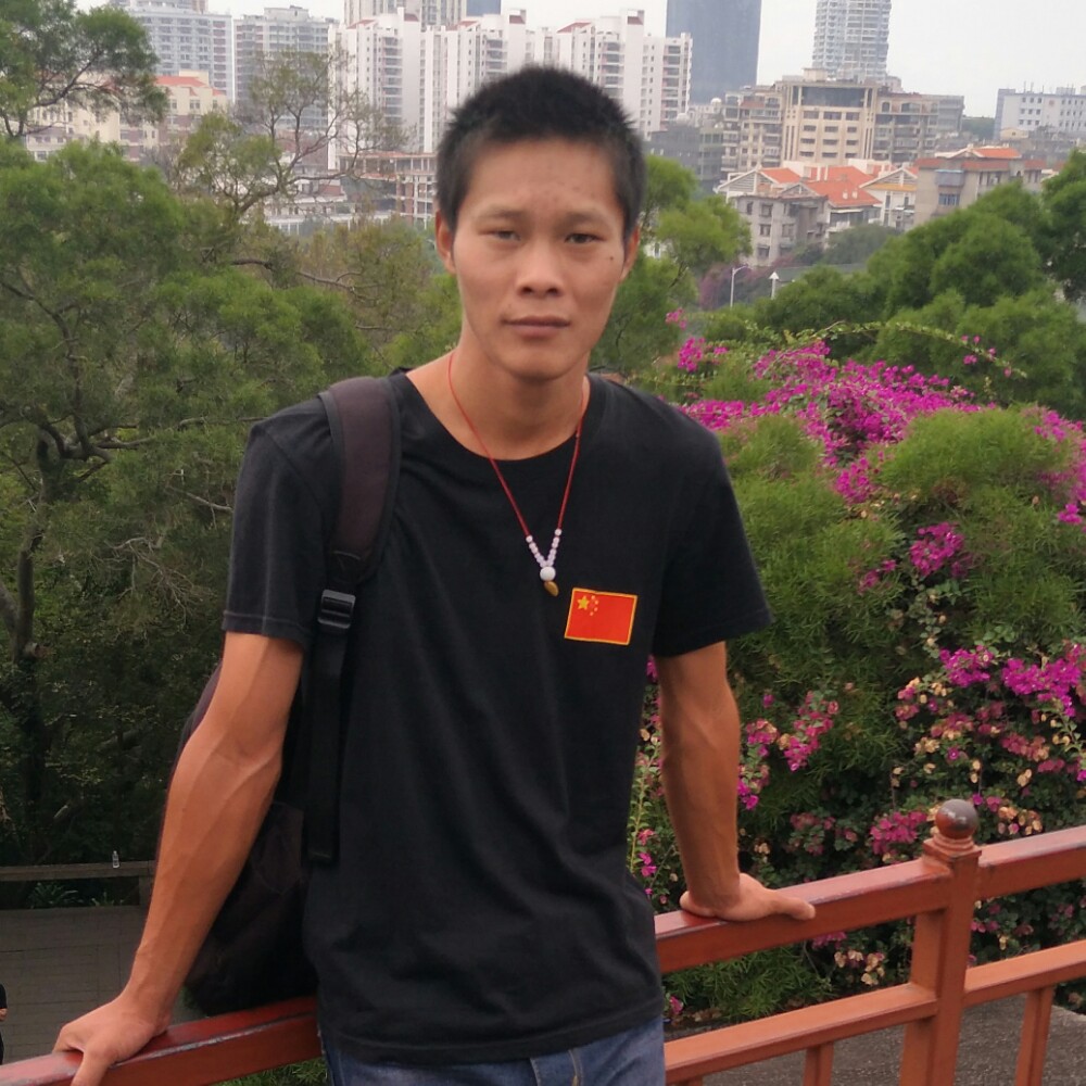 甘洛的照片