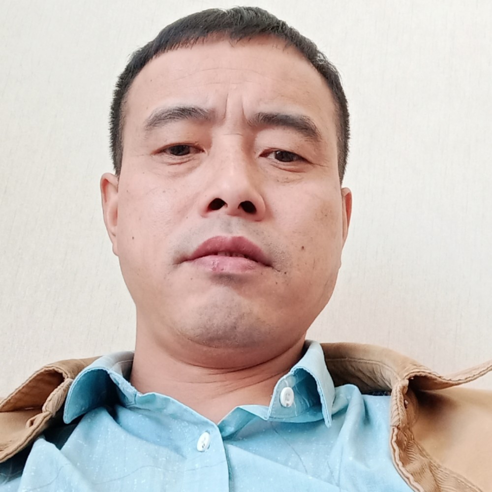 君凌峰的照片