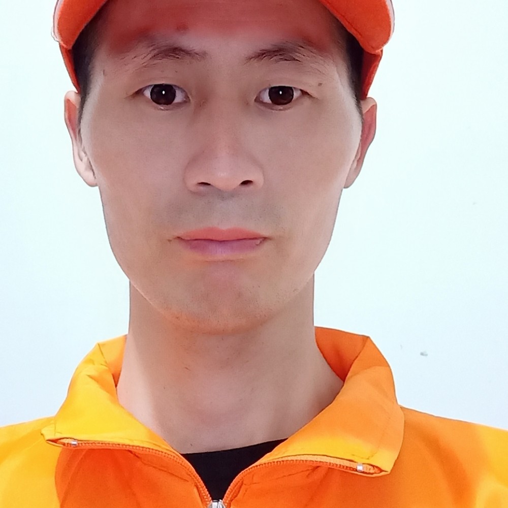 肖初明的照片