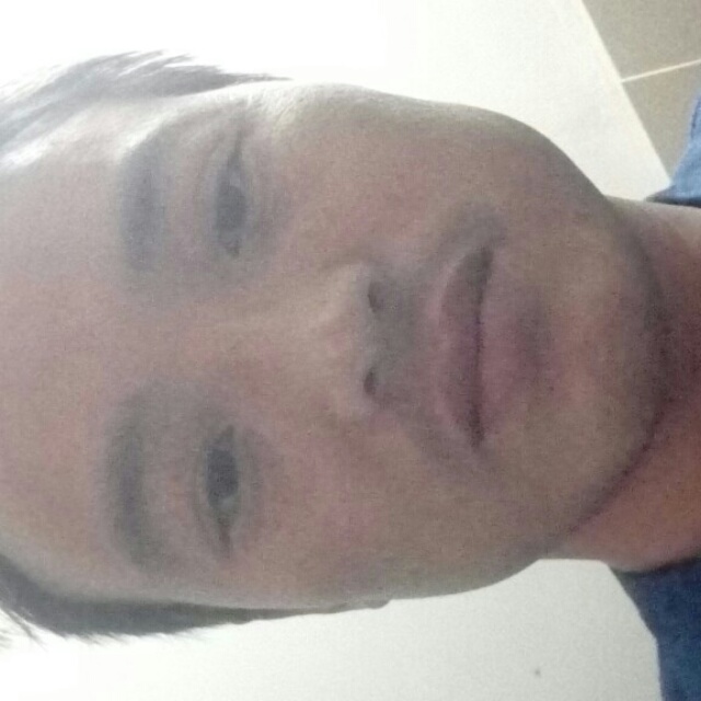 酷酷吐司z的照片