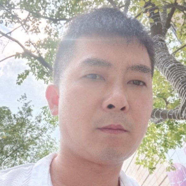 饱满拾忆黑夜的照片