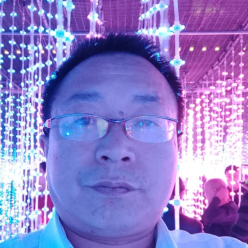 煎蛋深拥孤單的照片