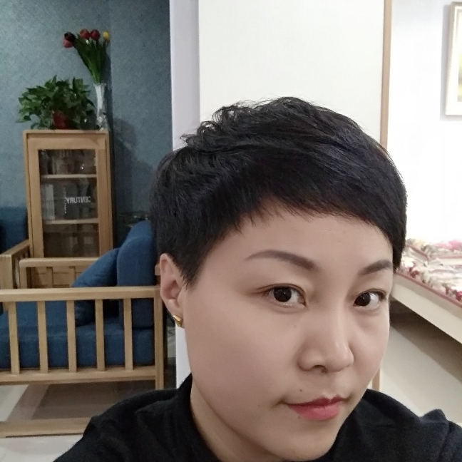 体贴凝眸崖悔的照片