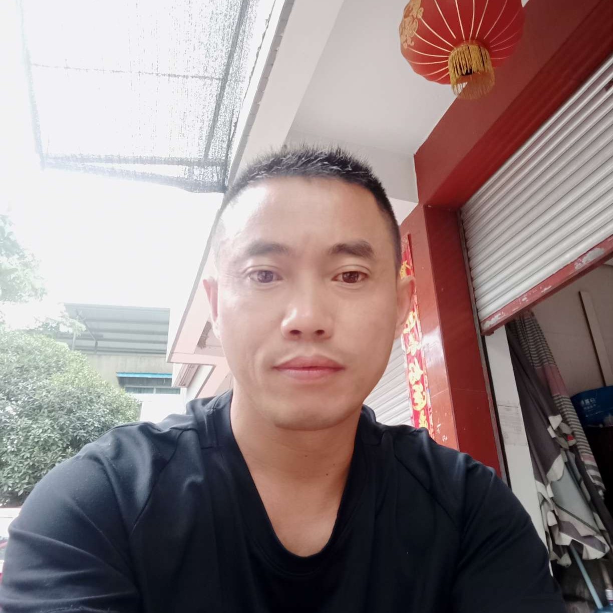 热情爱冰淇淋的照片