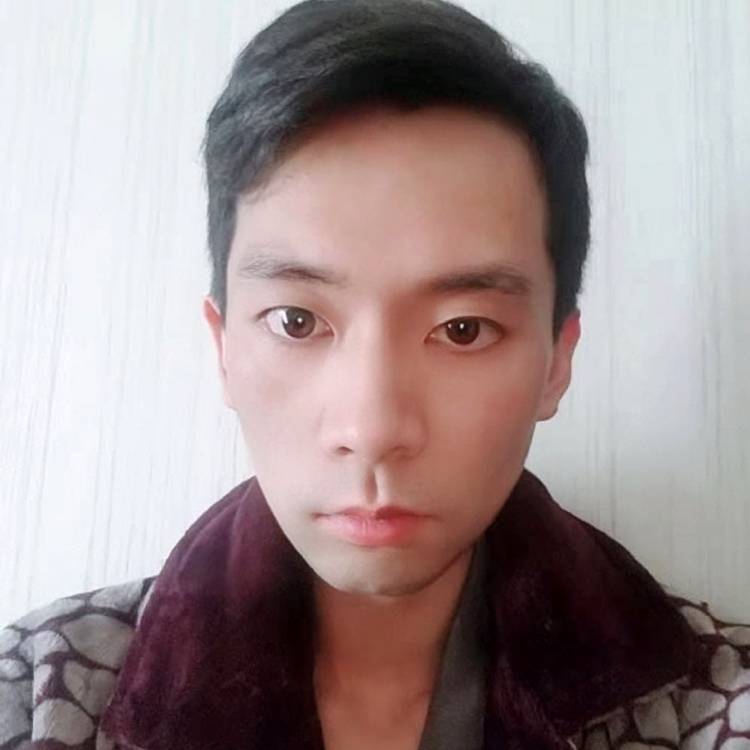慕唯的照片