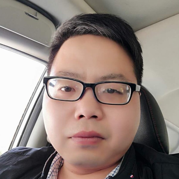 饼干等待呆萌的照片