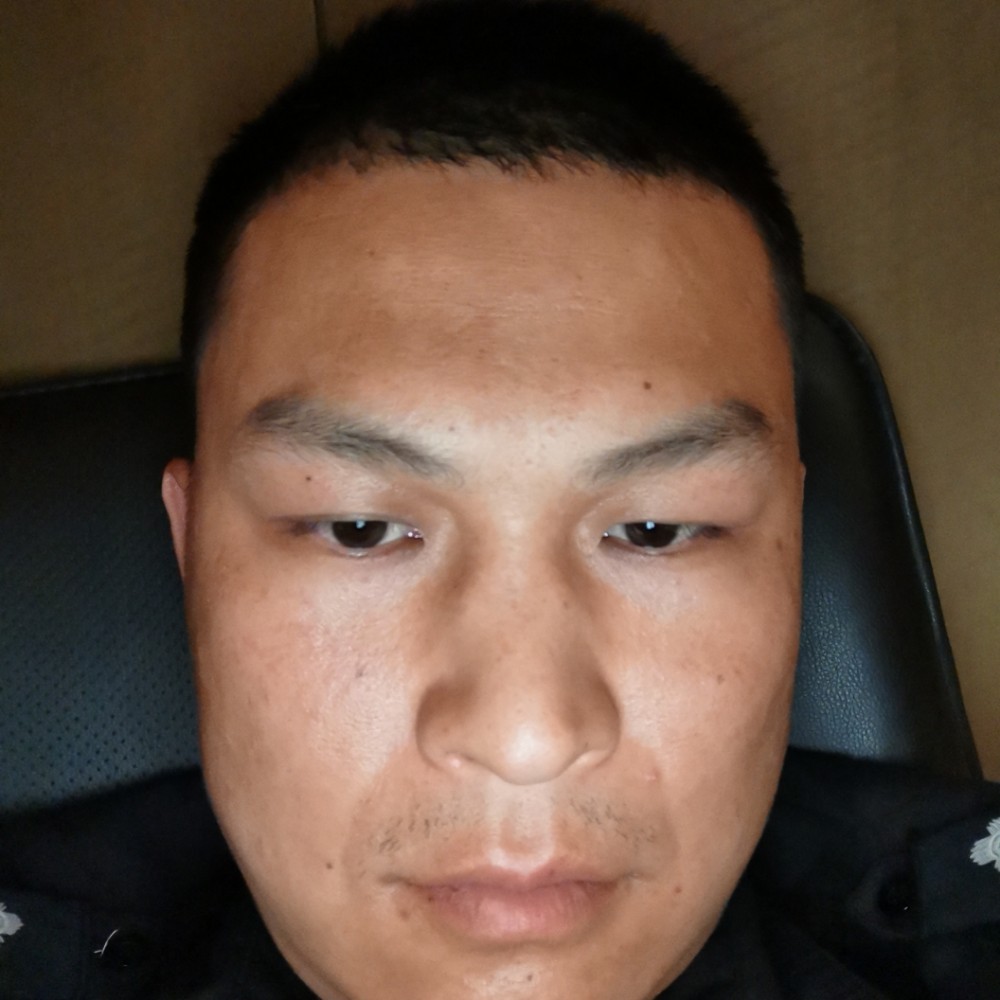 琪拉的照片