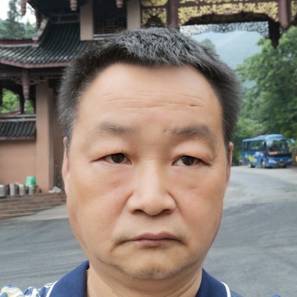 诚实的心善良的人的照片