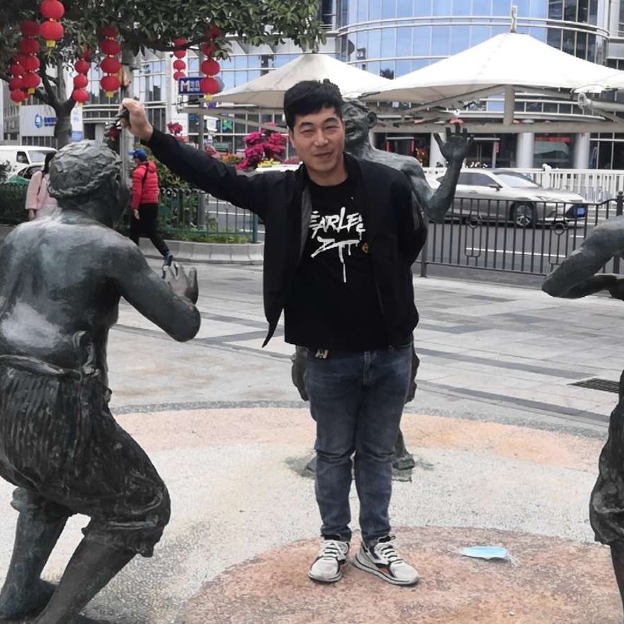 单纯吃醋大碗的照片